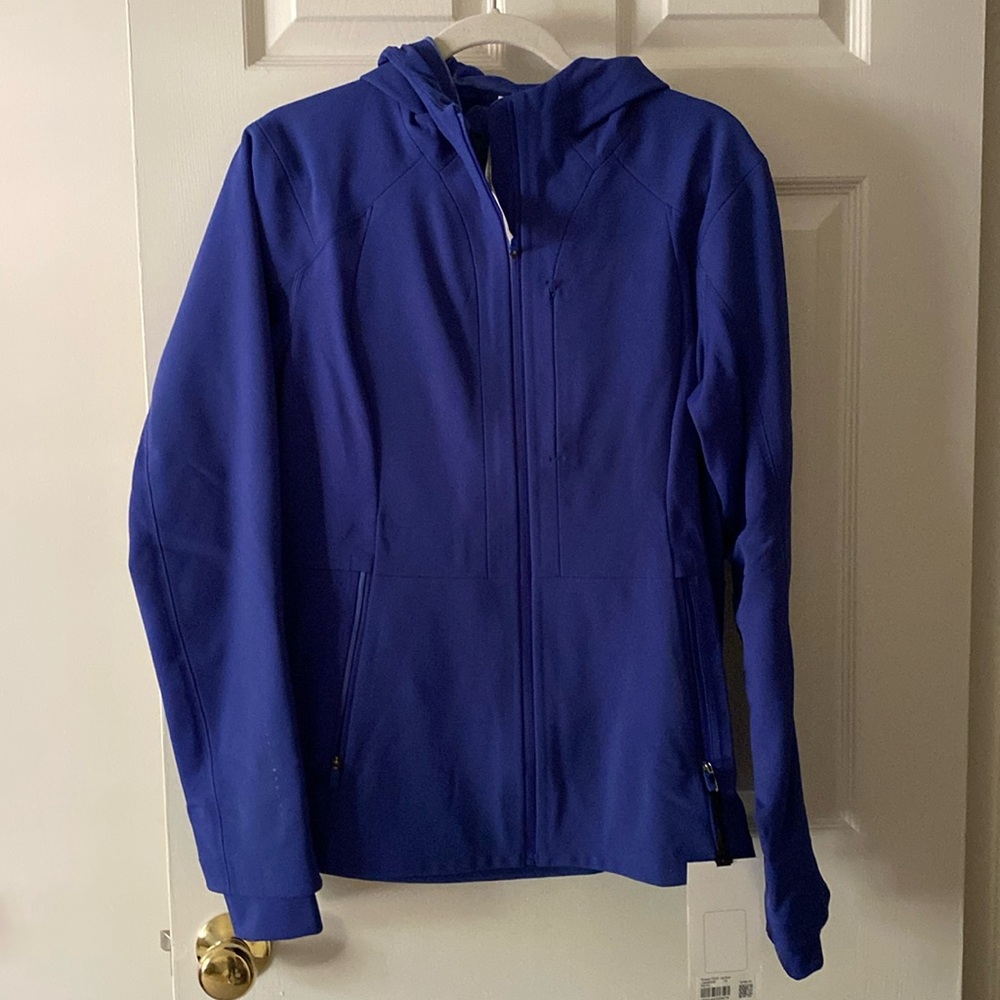 Lululemon Cross Chill Jacket